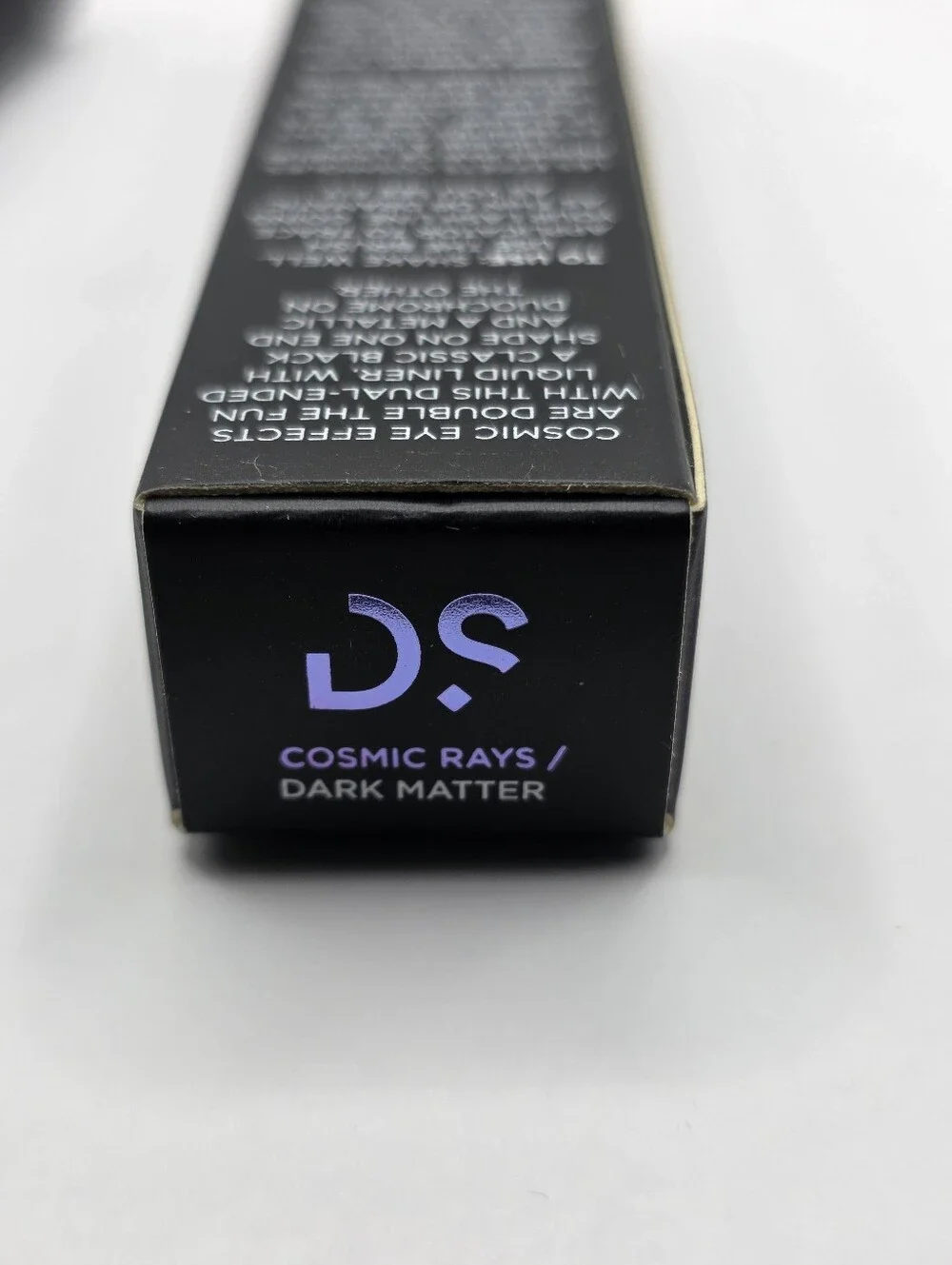 Deck of Scarlet Dual Drama Liquid Eyeliner